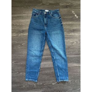 Bershka Denim Medium Wash Mom Jeans Size USA 06